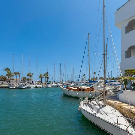 Atico Dentro De La Isla Puerto Marina -