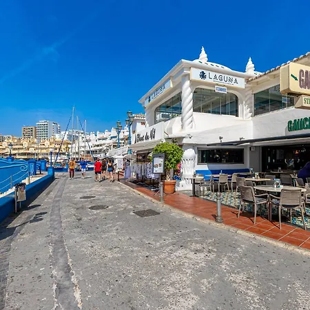 Atico Dentro De La Isla Puerto Marina - Appartamento *