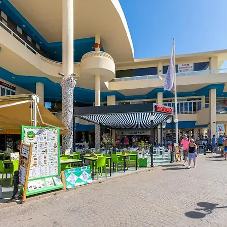 Atico Dentro De La Isla Puerto Marina - Appartamento *
